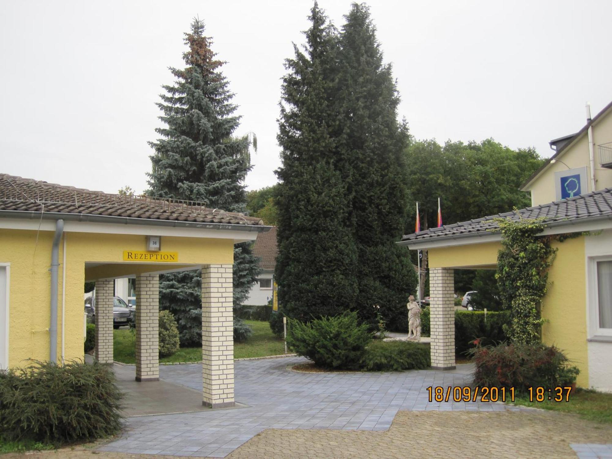 Hotel Merkur Garni Sarstedt Luaran gambar
