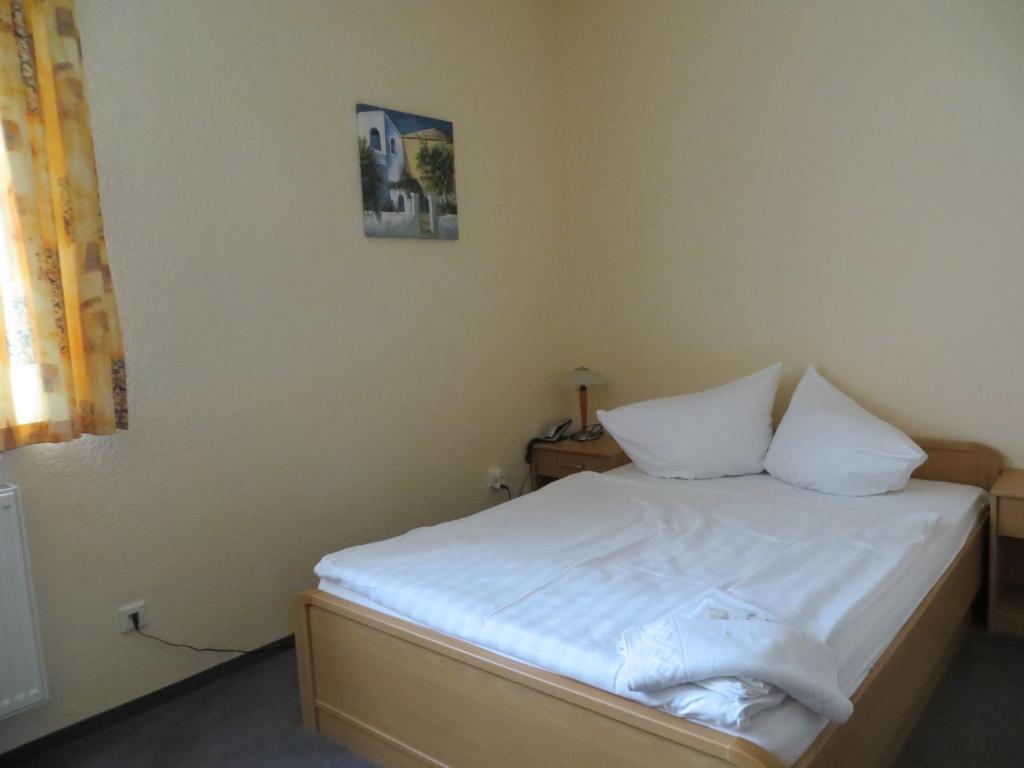 Hotel Merkur Garni Sarstedt Luaran gambar